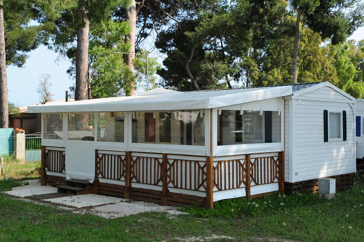 bâche pour terrasse en bois de mobil home