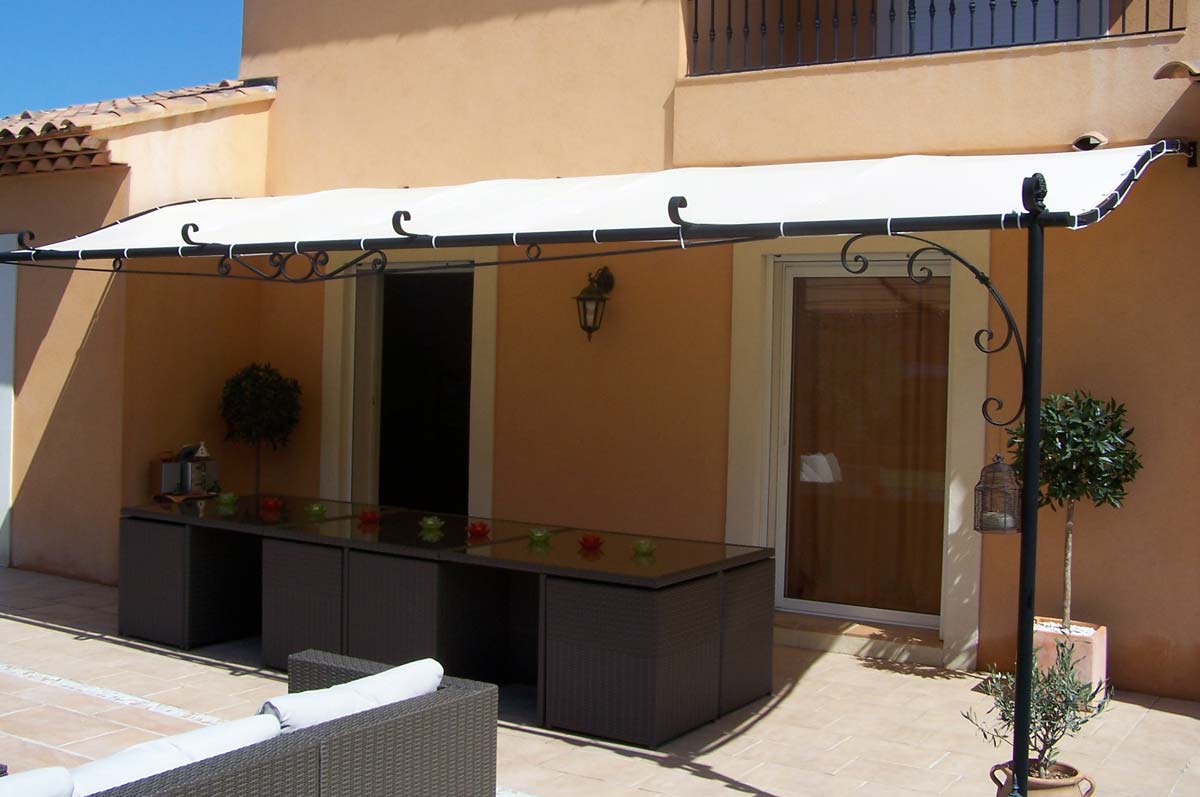 Bâche PVC pour pergola 3X3 chez Déco Fer Forgé - Déco Fer Forgé